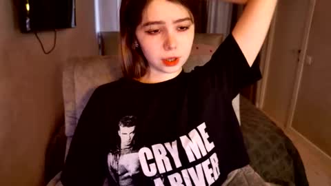 tripleprinces online show from January 16, 6:50 am