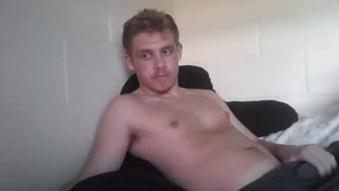 Tripp Redmoore online show from May 7, 10:26 pm
