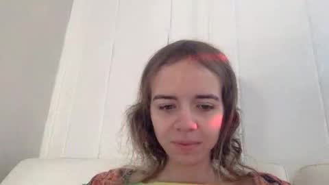 trippybb222 online show from December 15, 2:43 pm