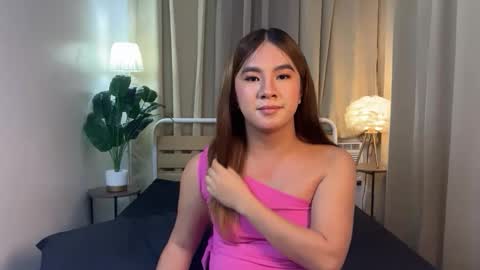 Snapshot of trishahotfucker26 chatting on October 5, 9:45 pm trishahotfucker26 online show from October 5, 9:45 pm