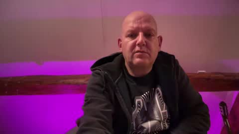 Triton online show from October 2, 2:51 am