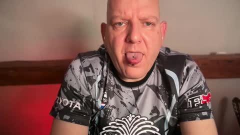 Triton online show from April 8, 3:23 pm