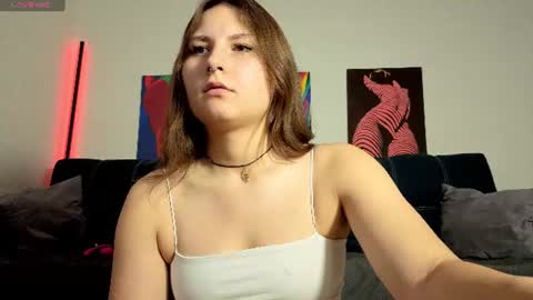 Snapshot of trixibell chatting on July 2, 7:03 am trixibell online show from July 2, 7:03 am
