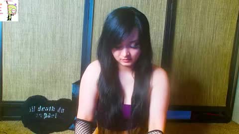 trixiedoescamcam online show from January 6, 11:40 pm