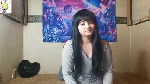 trixiedoescamcam online show from March 25, 1:11 am