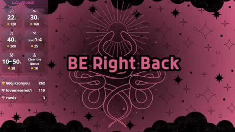 Snapshot of trixxiee_ chatting on December 5, 4:09 am trixxiee_ online show from December 5, 4:09 am