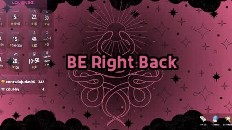 Snapshot of trixxiee_ chatting on December 22, 4:50 am trixxiee_ online show from December 22, 4:50 am