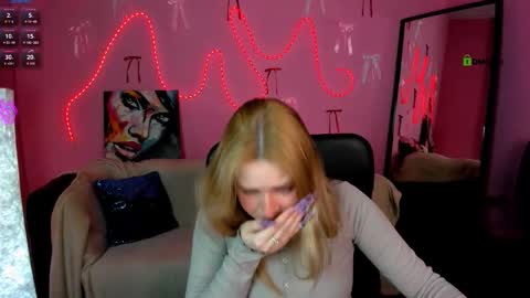 Trixy online show from March 26, 6:52 am