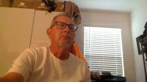 Snapshot of troffer1020 chatting on March 4, 11:00 pm Troffer online show from March 4, 11:00 pm