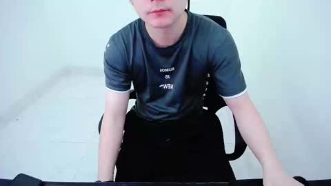 Snapshot of trong89nd chatting on December 12, 11:18 am jamaguchi online show from December 12, 11:18 am