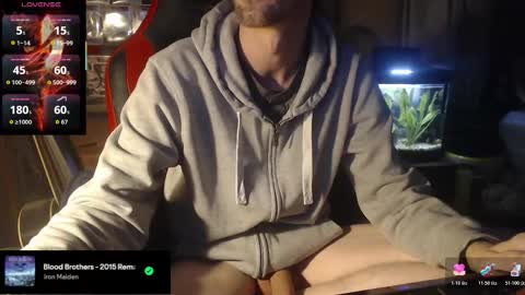 Snapshot of trooper0690 chatting on November 11, 6:08 pm trooper0690 online show from November 11, 6:08 pm