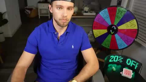 Snapshot of troy_greenxo chatting on May 30, 5:26 am Troy Green online show from May 30, 5:26 am