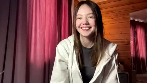 Len online show from April 3, 8:34 am