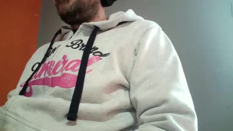 Snapshot of truble_78 chatting on February 24, 10:48 am truble_78 online show from February 24, 10:48 am