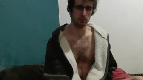 Snapshot of trucdeoufouf chatting on January 15, 9:30 pm trucdeoufouf online show from January 15, 9:30 pm