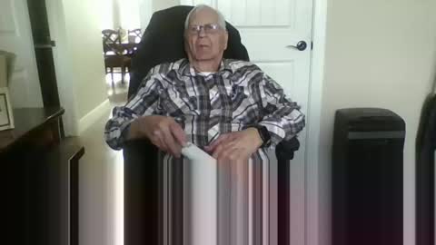 Snapshot of trucker11 chatting on February 3, 9:07 pm chuck trucker- skp online show from February 3, 9:07 pm