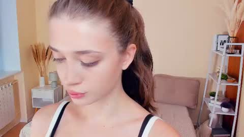 trudikeasley online show from July 5, 7:04 am