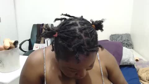 TrueBella30 online show from December 31, 12:11 am