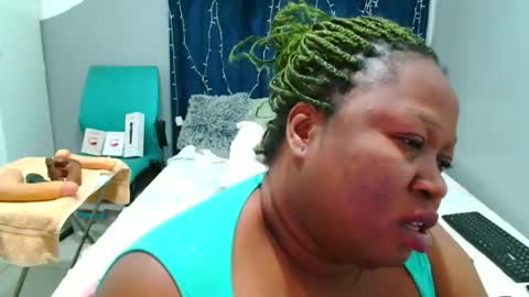 TrueBella30 online show from November 30, 3:05 pm