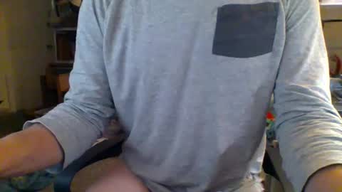 Snapshot of truk1976 chatting on November 17, 3:51 pm truk1976 online show from November 17, 3:51 pm