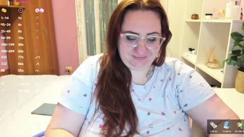 Snapshot of truly_goddess chatting on February 2, 3:39 pm Adelle online show from February 2, 3:39 pm