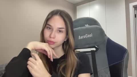 tryme_muse online show from December 3, 5:11 pm