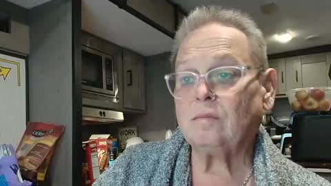 Snapshot of ts_evangeline chatting on March 3, 5:02 am Evangeline online show from March 3, 5:02 am