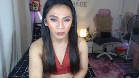Jade online show from December 10, 2:48 am