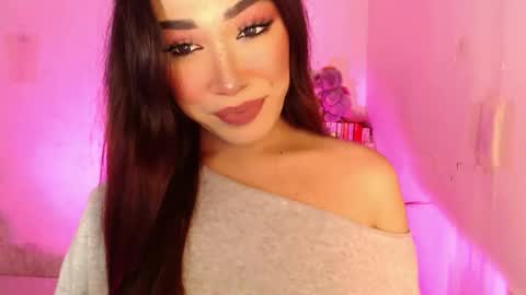 The Girl Named Romantika  online show from May 9, 5:45 am