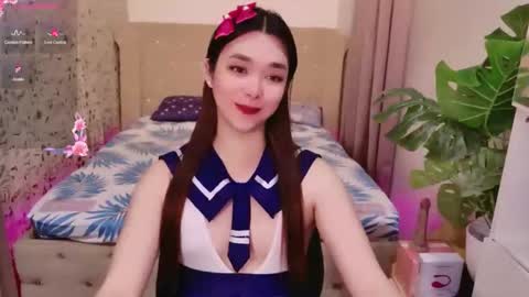 Snapshot of ts_yoshi_ chatting on November 6, 7:04 pm ts_yoshi_ online show from November 6, 7:04 pm