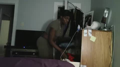 Amber White online show from April 16, 5:19 am