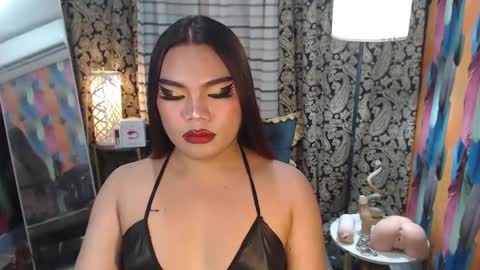 Snapshot of tsbrianabankhugecock chatting on February 22, 4:18 am brianna online show from February 22, 4:18 am