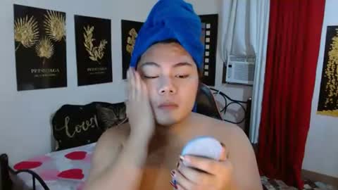 Snapshot of tsbrianabankhugecock chatting on November 4, 7:18 am brianna online show from November 4, 7:18 am