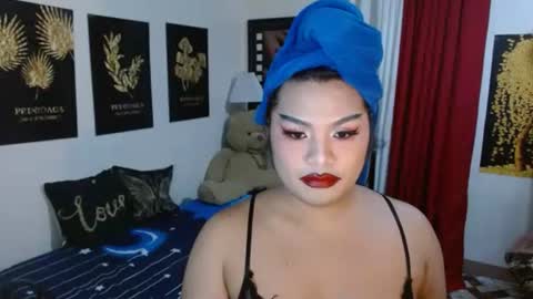 Snapshot of tsbrianabankhugecock chatting on November 14, 8:07 pm brianna online show from November 14, 8:07 pm