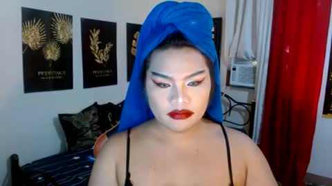 Snapshot of tsbrianabankhugecock chatting on November 20, 6:13 am brianna online show from November 20, 6:13 am