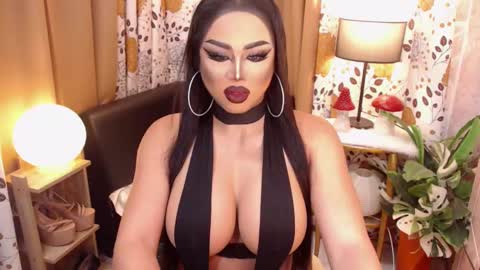 Snapshot of tsdarkdevon chatting on January 25, 10:29 am tsdarkdevon online show from January 25, 10:29 am