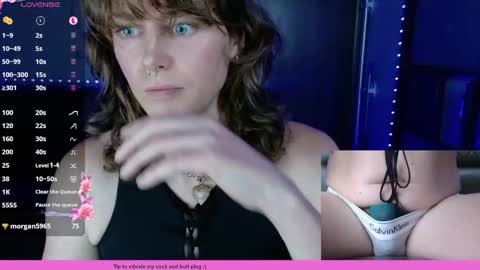Snapshot of tsellieryder chatting on September 25, 1:31 am Ellie Ryder online show from September 25, 1:31 am