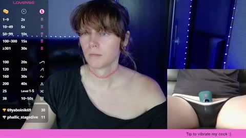 Snapshot of tsellieryder chatting on October 19, 12:44 am Ellie Ryder online show from October 19, 12:44 am