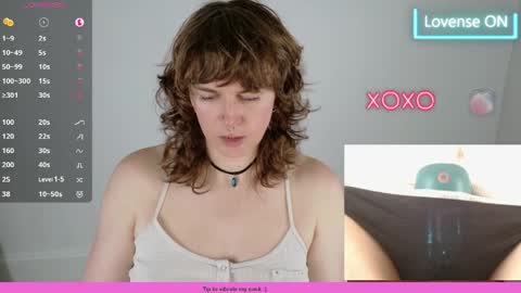 Ellie Ryder online show from April 3, 11:03 pm