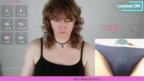 Ellie Ryder online show from June 2, 12:23 am