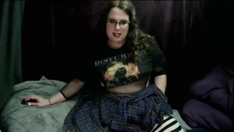 Snapshot of tsemilym chatting on March 23, 1:42 am tsemilym online show from March 23, 1:42 am