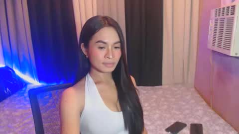 KATH DONT FORGET TO FOLLOW ME online show from October 27, 5:17 pm