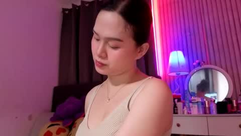 Bella Ratbu online show from November 18, 12:31 pm