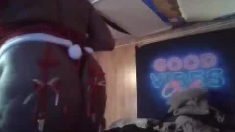 Snapshot of tsnitra chatting on December 2, 6:08 am TsNitra online show from December 2, 6:08 am