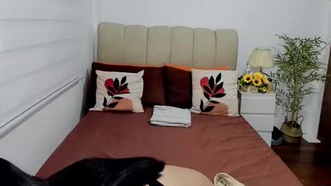 Graciella online show from September 21, 7:21 am