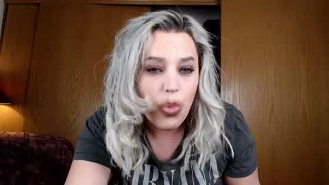 Sabrina Ravndahl online show from March 23, 7:18 pm