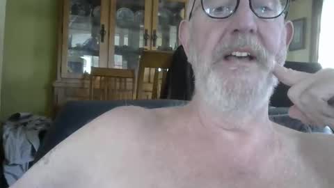 Snapshot of tsteach50 chatting on March 19, 9:41 pm tsteach50 online show from March 19, 9:41 pm