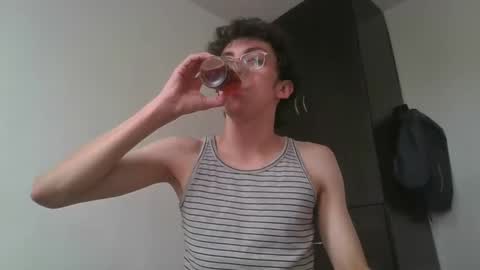 Snapshot of tsuki0308 chatting on January 31, 9:59 pm tsuki0308 online show from January 31, 9:59 pm