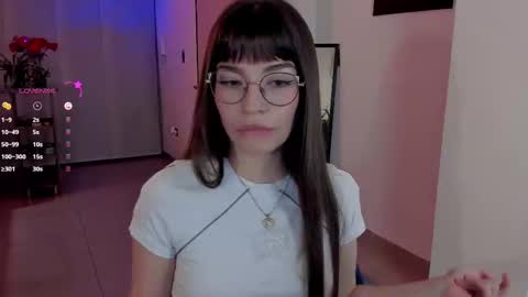 Tsuky online show from February 19, 2:33 am