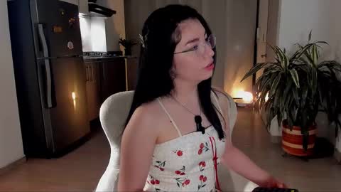 Tsuky online show from November 14, 2:21 am